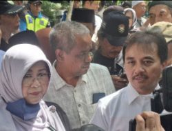 Buntut Isu Ijazah Jokowi, Roy Suryo Hingga Dokter Tifa Dilaporkan ke Polisi