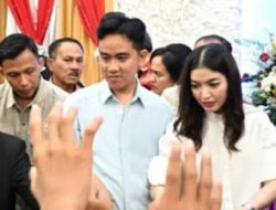 Prabowo Utus Jokowi Hadiri Pemakaman Paus Fransiskus, Kok Bukan Gibran?