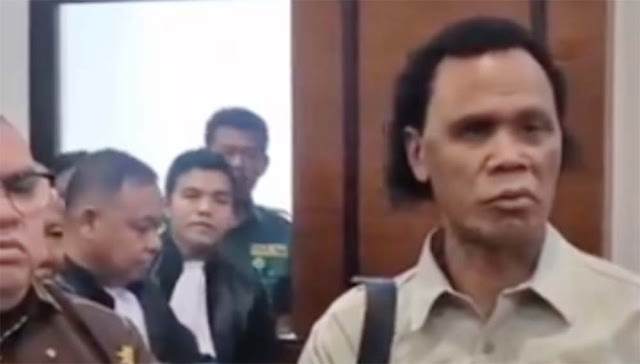 Tanggapi Desakan Purnawirawan Minta Gibran Dimakzulkan, Hercules: Sudah Bau Tanah, Saya Tidak Takut