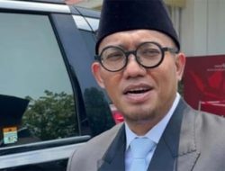 Prabowo Tidak akan Pernah jadi Boneka Jokowi!