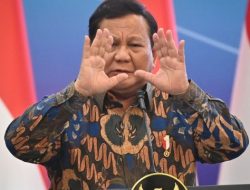 Prabowo Sebut Ratusan Siswa Keracunan MBG Karena Makan Tak Pakai Sendok, Publik Heran: Presiden Udah Ketularan Bodohnya Gibran!