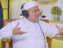 Habib Rizieq Duga Pemerintah Tak Berani Bubarkan Ormas Preman karena Pembinanya Para Pejabat