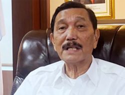 Buntut Banyak Pihak Minta Gibran Dimakzulkan, Luhut: Taat Konstitusi, Kalau Tidak Jangan Tinggal di Indonesia