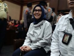 Terungkap Detik-Detik Hasto Gebrak Meja Suruh Riezky Aprilia Diganti Harun Masiku