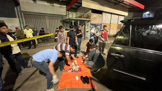 Geger! Pasangan Pria dan Wanita Meninggal di Dalam Mobil Terparkir di Swalayan