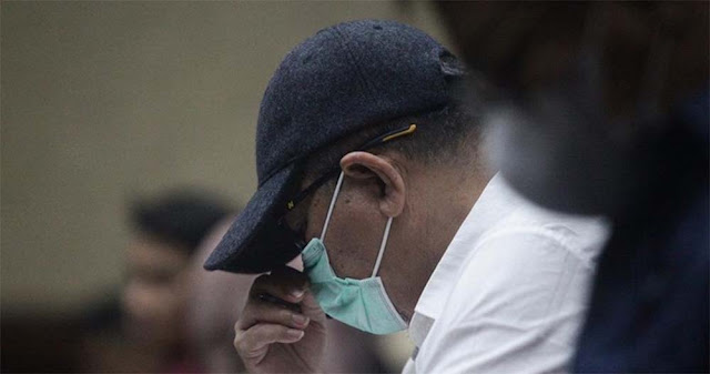 TOK! Hakim Mangapul yang Bebaskan Ronald Tannur Divonis 7 Tahun Penjara