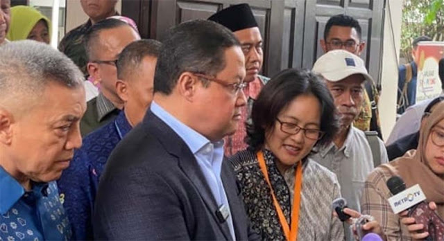 Istri Tom Lembong Diperiksa Sebagai Saksi dalam Dugaan Perintangan Perkara di Kejagung