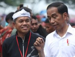 Jokowi dan Dedi Mulyadi Sangat Dipuja Masyarakat, Pengamat: Mereka Pandai Main Drama!