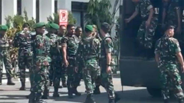 20 Organisasi Sipil Minta Panglima TNI Batalkan Perintah Pengerahan Prajurit ke Kejati dan Kejari