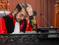 Mantan Ketua MK Anwar Usman Disebut Dapat Tekanan, Tak Ada yang Bela Termasuk Jokowi