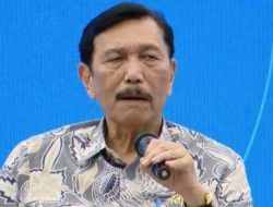 Luhut Diminta Bercermin Buntut Pernyataan ‘Kampungan’ ke Purnawirawan TNI