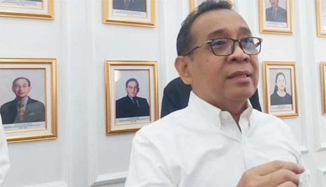 Mantan Rektor UGM Komentari Polemik Dugaan Ijazah Palsu Jokowi: Kita Percaya Penuh