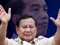 Amien Rais: Prabowo Terus Dijegal Jokowi dari Luar dan Dalam