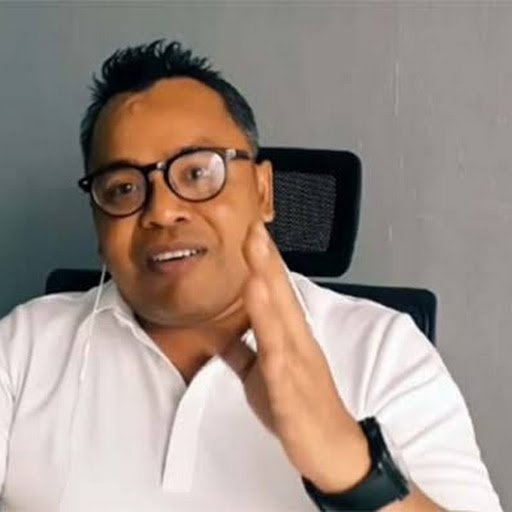 Islah Bahrawi Ungkap Uang Judol Diantar dalam Bingkisan Kopi ke Rumah Dinas Pak Menteri