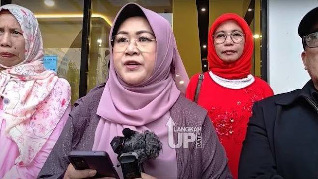 Tim Jokowi Klarifikasi Tak Pernah Polisikan Nama Tifa, dokter Tifa Bingung Diperiksa sebagai Apa