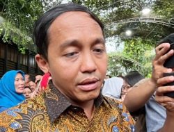 Raja Juli Antoni Mendadak Temui Jokowi di Solo, Bahas Calon Ketua Umum PSI?