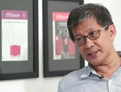 BEM UGM Nyatakan Mosi Tak Percaya, Rocky Gerung Endus Skandal