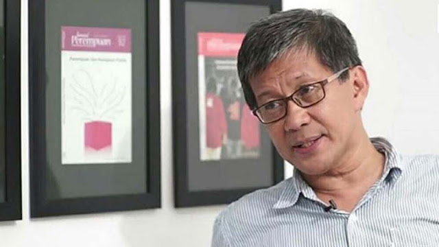 BEM UGM Nyatakan Mosi Tak Percaya, Rocky Gerung Endus Skandal