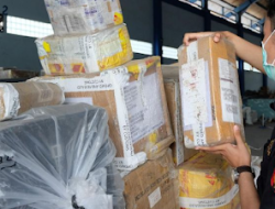 Dandim Surati Bea Cukai Minta Barang Temannya Dikembalikan: Ada Jam Tangan, Tas hingga Jaket Impor