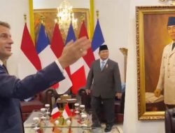 Lihat Lukisan Sukarno di Istana, Macron ke Prabowo: This is Yours?