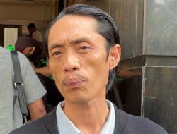 Kader PSI Serahkan Bukti Tambahan Kasus Ijazah Jokowi