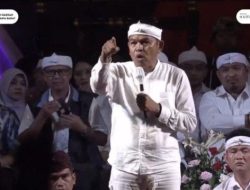 Gak Punya Otak Kamu! Dedi Mulyadi Murka Acaranya di Subang Diganggu Teriakan Suporter Persikas