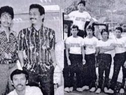 Roy Suryo Kian Terancam? Muncul Foto-Foto Jokowi Saat Kerja di Pabrik Kertas Aceh, Mirip Foto Ijazah