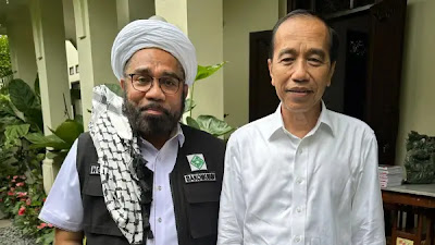 Ngabalin Sebut Jokowi Hamba yang Dicintai Allah, Orang-orang yang Menyakiti Bakal Hancur Lebur