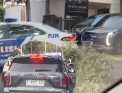 Viral Mobil Pelat ZZH Dikawal Polisi Usai Nyalon, Netizen Tebak-tebakan Sosok Pemiliknya