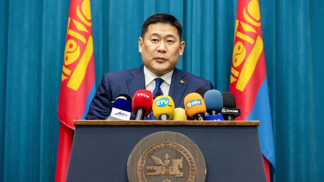 Didemo Gara-Gara Gaya Hidup Mewah Anak, PM Mongolia Mundur!