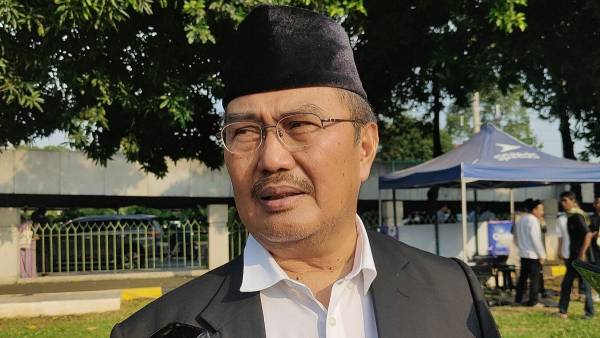 Prof. Jimly Prediksi Prabowo Bakal Lindungi Gibran dari Upaya Pemakzulan