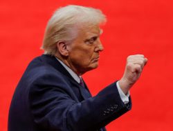Trump Kerahkan Marinir ke LA hingga Ancam Tangkap Gubernur California