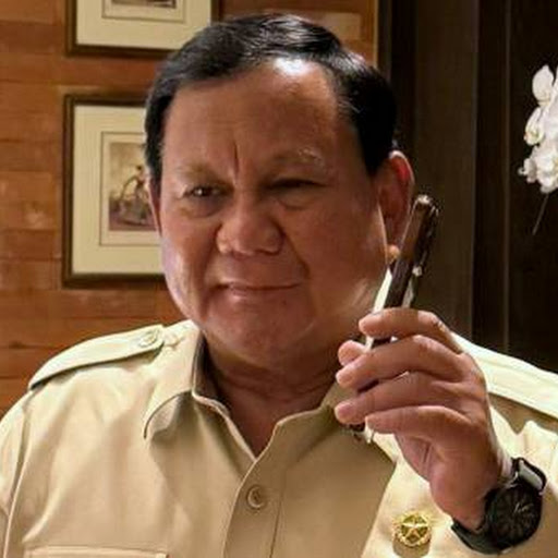 Tok! Prabowo Putuskan Cabut Empat Izin Tambang di Raja Ampat