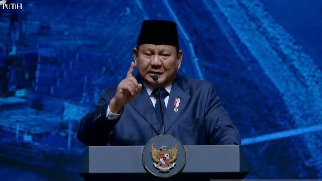 Singgung Jokowi, Prabowo Ungkap Kelemahan Indonesia: Kurang Tegas Jaga Kekayaan