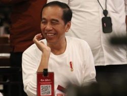 Soal Ijazah Jokowi dan Potensi Chaos, Refly Harun Sepakat dengan Rocky Gerung: Pertandingan Trust