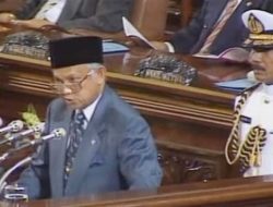 Beda dengan Fadli Zon, Pidato Habibie Akui Pemerkosaan di Peristiwa 98 Kembali Viral