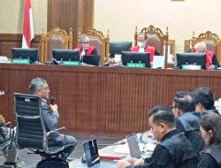 Soal Hasto Rendam Handphone, Ahli Hukum Pidana: Bisa Saja karena Ada Gambar Pornonya