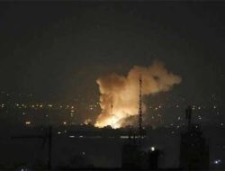 Iran Luncurkan 30 Rudal ke Israel sebagai Balasan Serangan AS