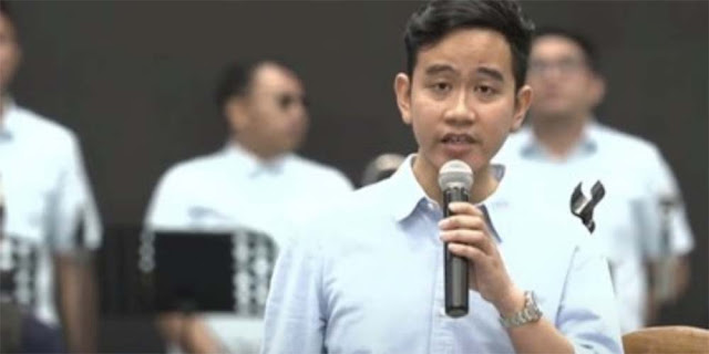 Ucapkan Kata Luar Biasa Berulangkali, Gibran Dikritik Miskin Diksi