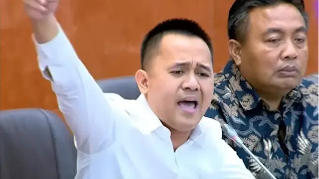DPR Kritik Rencana Toko Online Dikenakan Pajak: Jangan Rampok Uang Rakyat Berdalih Pajak!