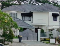 KPK Bidik Rumah Mewah yang Diduga Milik Eks Kadis PUPR Sumut Topan Ginting
