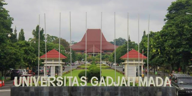 Alumni UGM Bergerak Ultimatum Rektor dan Dekan Pamerkan Ijazah Jokowi