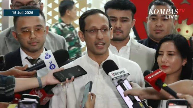 9 Jam Diperiksa soal Kasus Laptop Chromebook, Nadiem Makarim: Izinkan Saya Kembali ke Keluarga