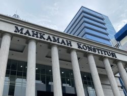 Putusan MK Bagai Buah Simalakama
