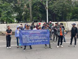 Gagal Wujudkan Visi Prabowo, Sri Mulyani dan Erick Thohir Dituntut Mundur! Generasi Muda Ultimatum Presiden di Depan Istana