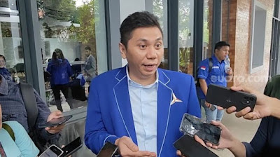 Jansen Sitindaon: Tuding Demokrat Dalang Isu Ijazah Jokowi, Gila atau Mabuk?