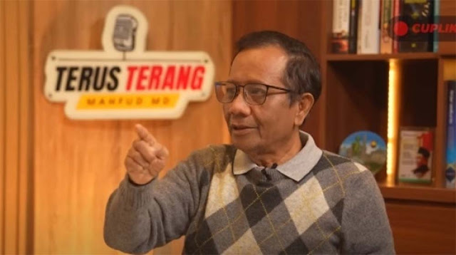 Cerita Mahfud Soal Operasi Busuk di Balik Revisi UU MK, Hakim Bisa Langsung Dipecat
