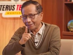 Cerita Mahfud MD Dikeroyok di DPR