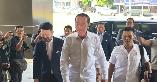 Ini Sembilan Klaster yang Dijadikan Musuh Jokowi