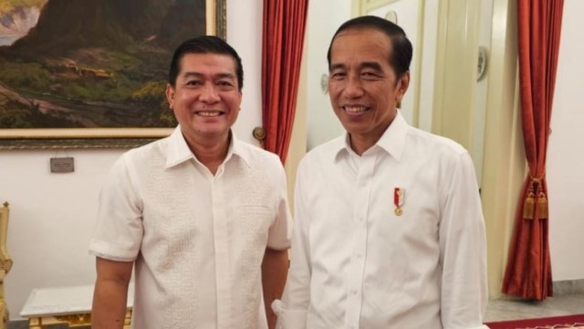 Terdakwa Silfester Matutina Harus Dipenjara 1,5 Tahun Berdasarkan Putusan Kasasi, Meskipun Dia Pendukung Berat Jokowi!
